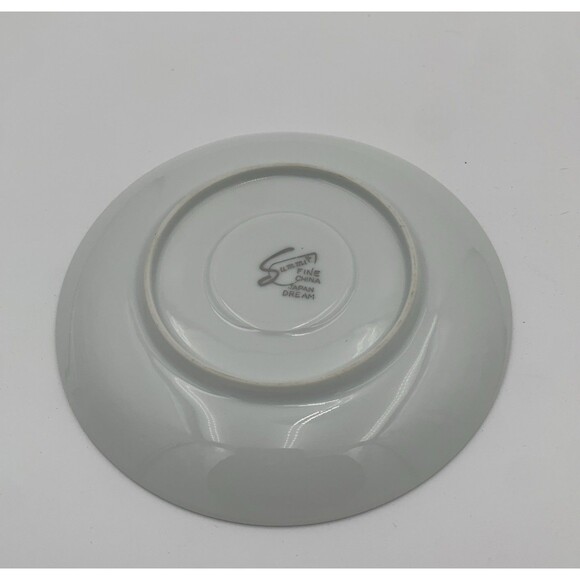 Summit fine china Japan Dream Cup and Saucer Set of 4. - Picture 3 of 16